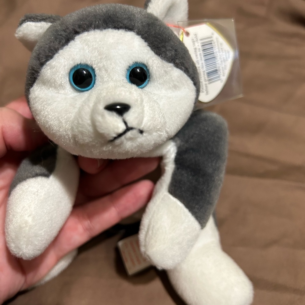 Nanook Beanie Baby - Picture 2 of 5